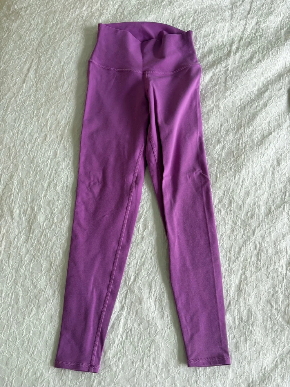 ALO Yoga Purple/Pink Active Leggings